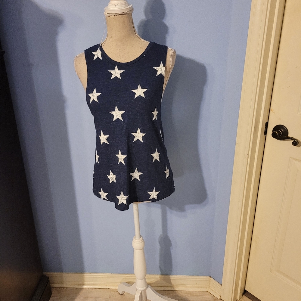 BCG Medium Womens top